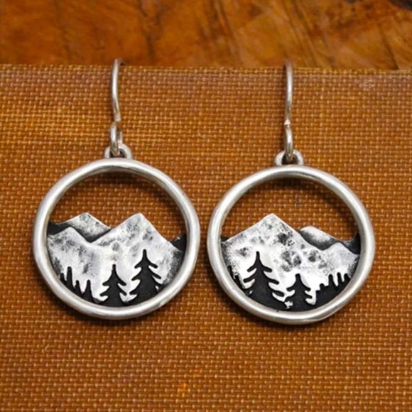 1 LEFT 🏔 BOHO Mythical Nature Mountain Retro Earrings - Picture 3 of 7